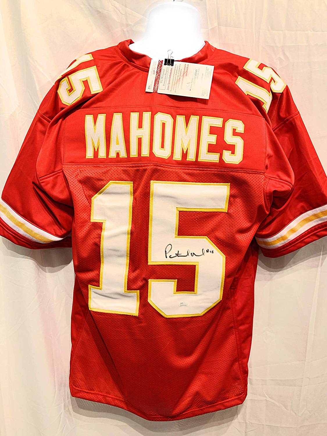 Patrick-Mahomes-Autographed-Jersey
